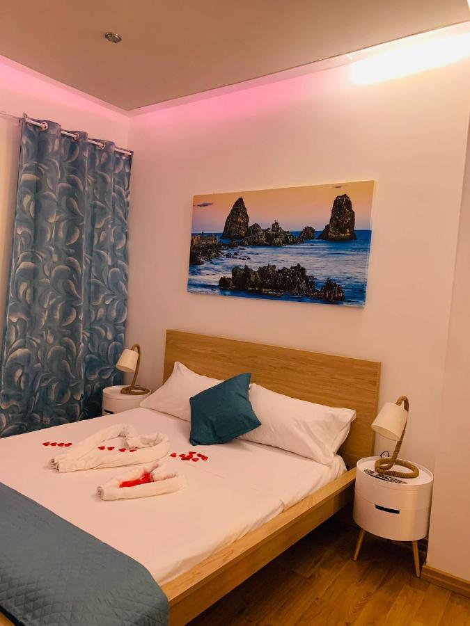 Suite I Biddizzi Da Sicilia Catânia Exterior foto