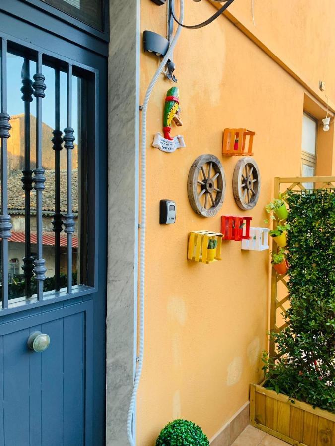 Suite I Biddizzi Da Sicilia Catânia Exterior foto